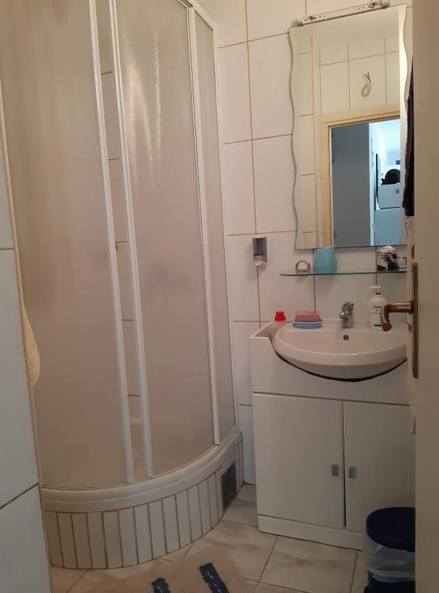 Peace And Quiet Apartment In Brela, Croatia Екстер'єр фото