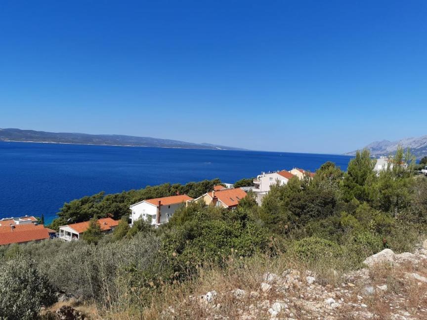 Peace And Quiet Apartment In Brela, Croatia Екстер'єр фото